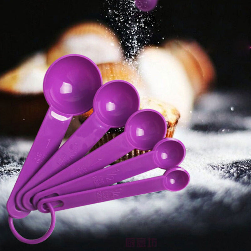 Plastic Measuring Spoon